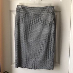 Navy & white pencil skirt The Limited size 8